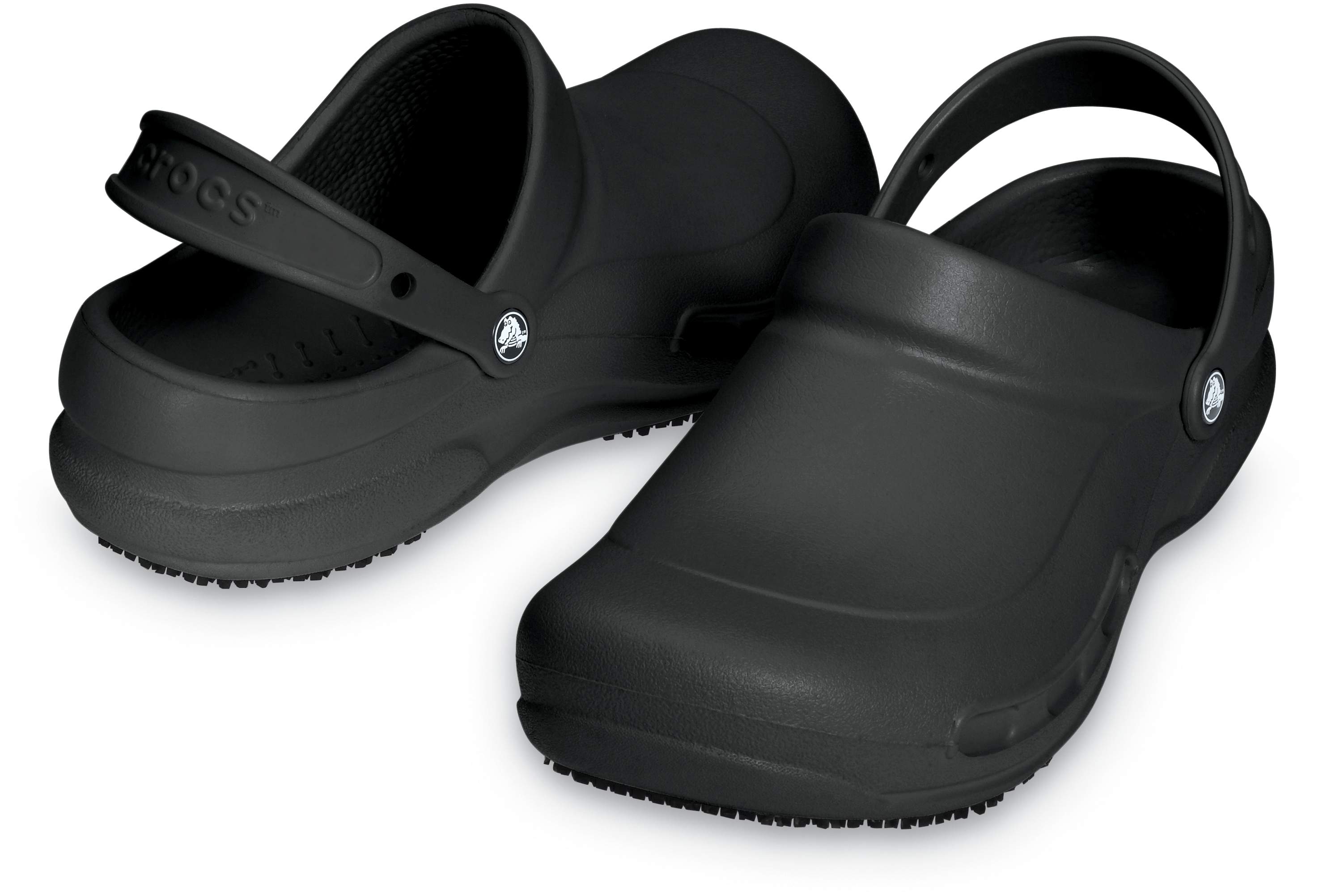crocs slip resistant shoes