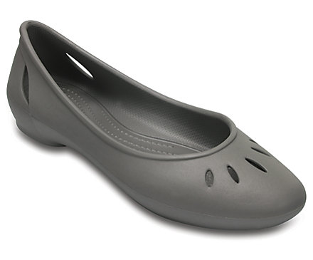 CROCS CLEARANCE SALE STARTING AT $20! dealsaving