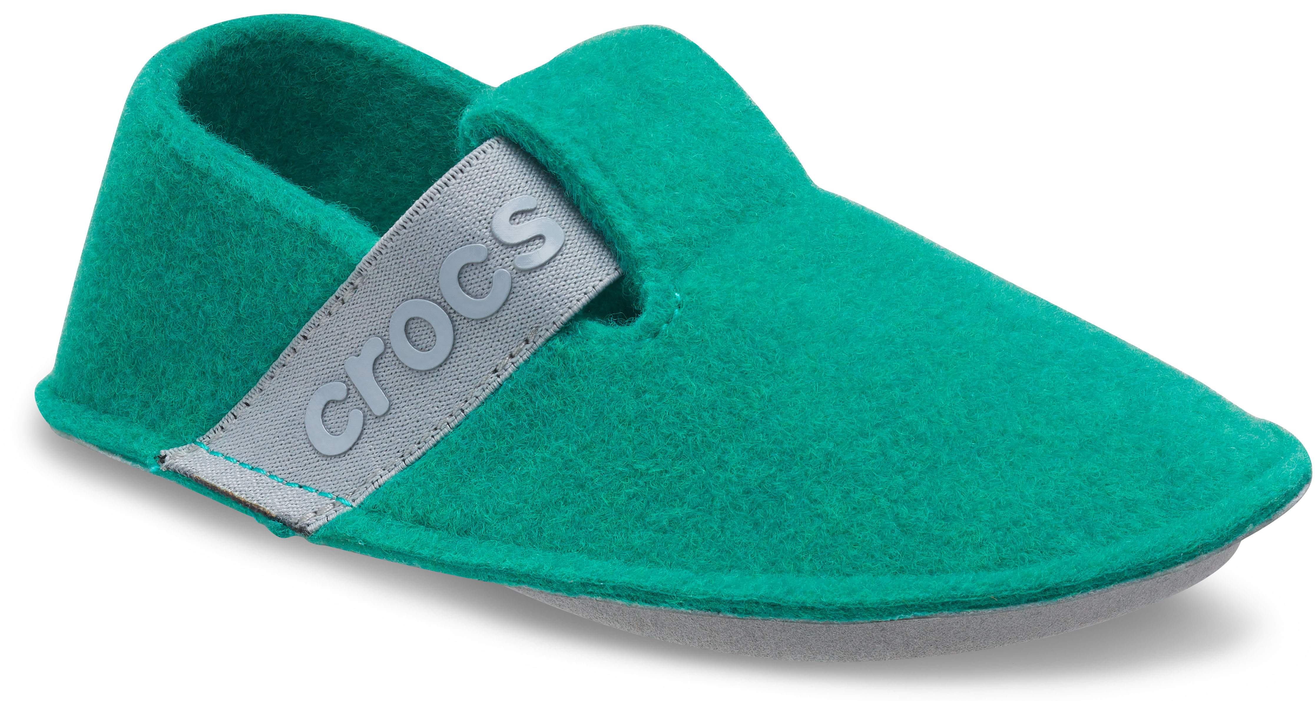 crocs felt slippers