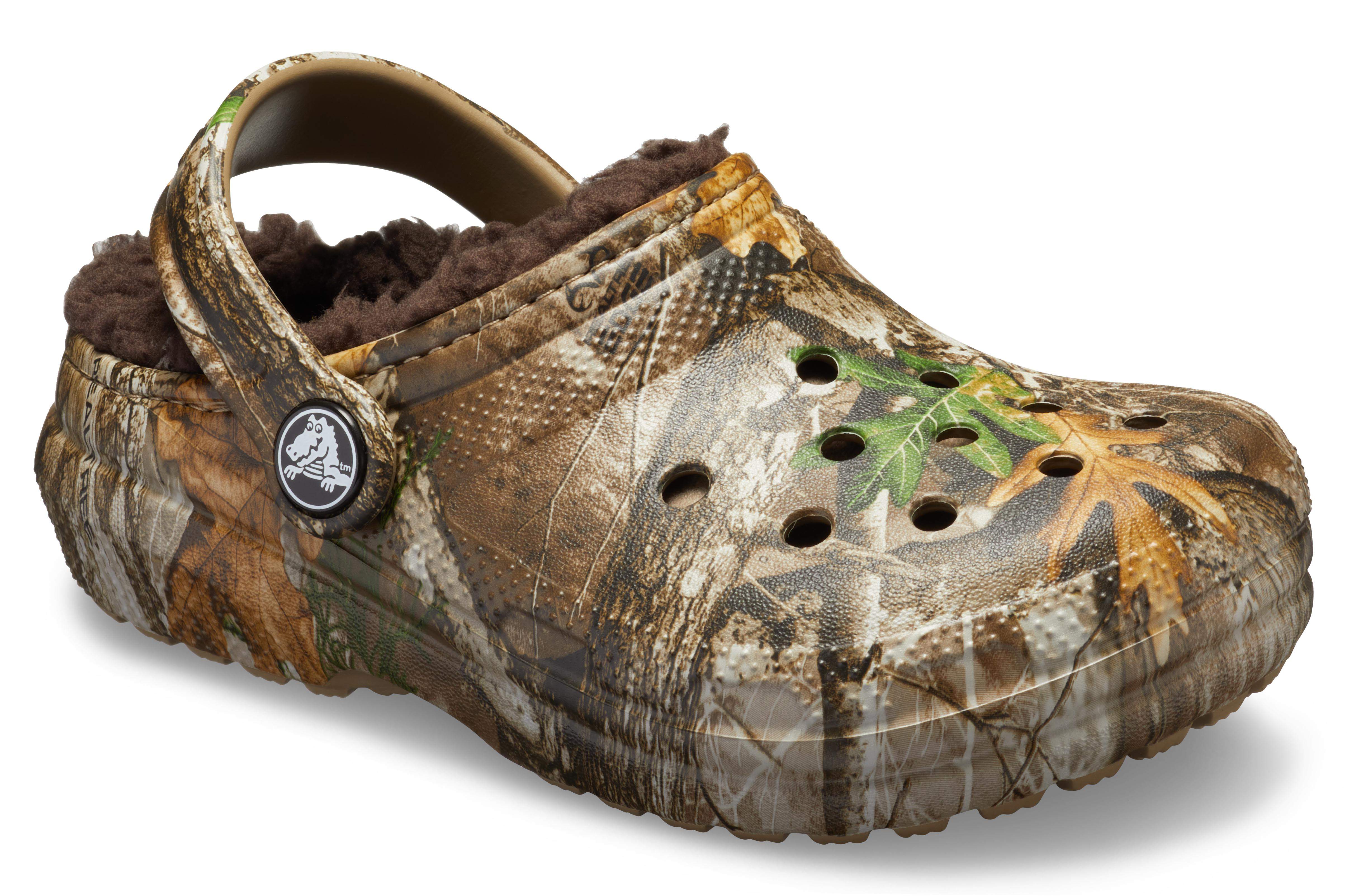 infant crocs camo