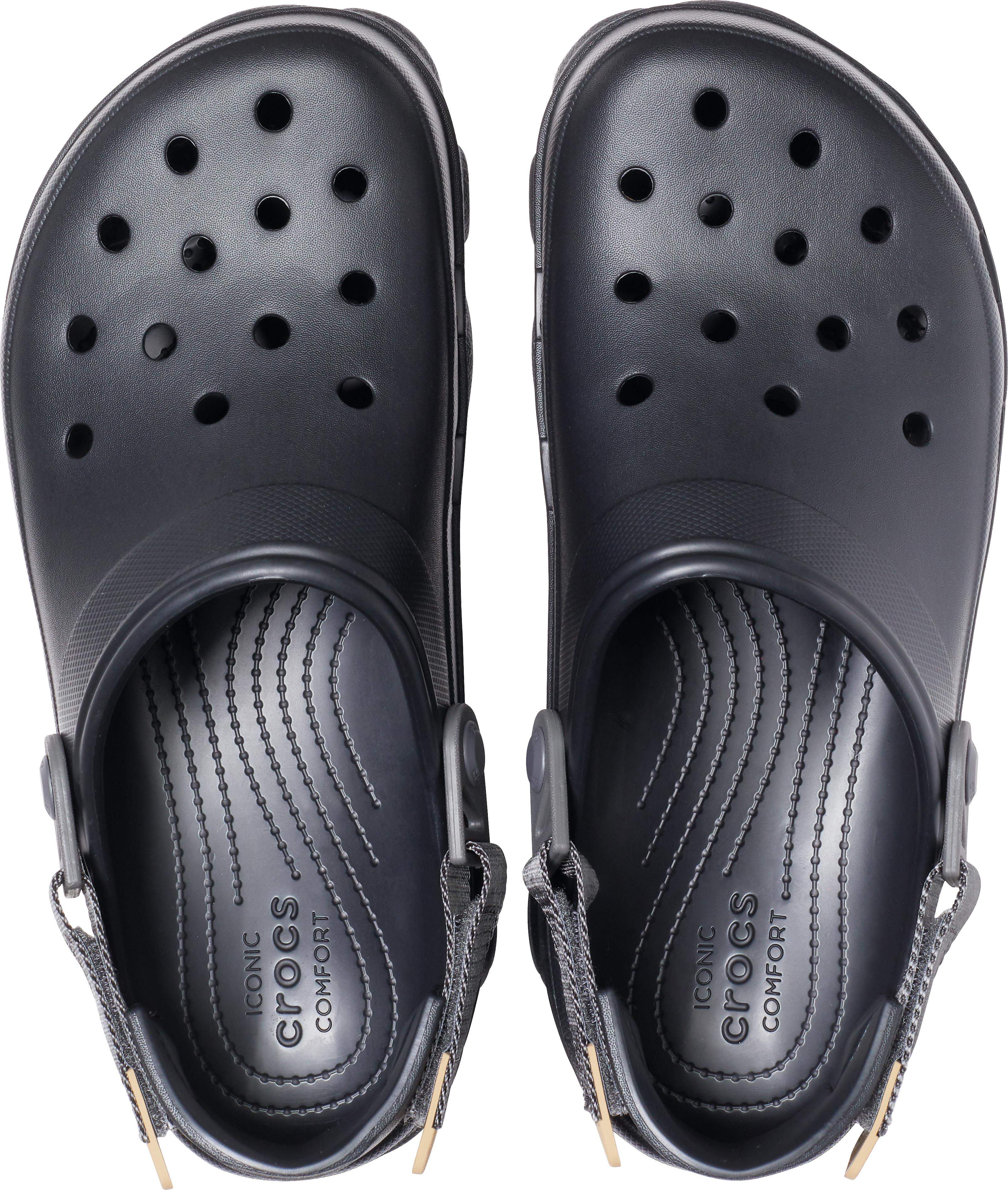 crocs iconic comfort clogs