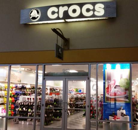 crocs store near me