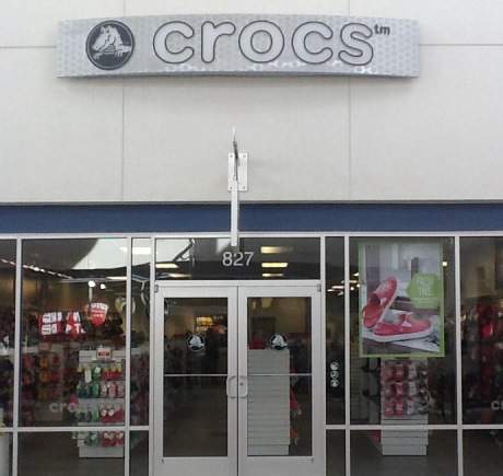 crocs empire outlets