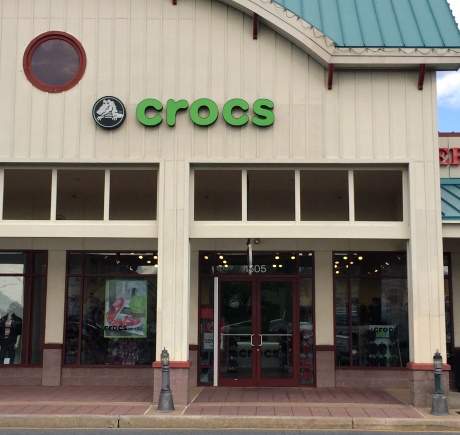 Crocs Gateway Mall Flash Sales, 55% OFF 