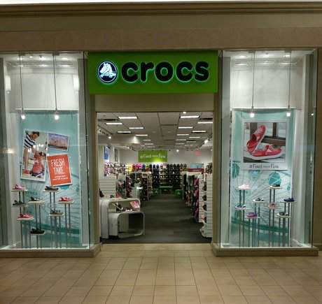 crocs up town center