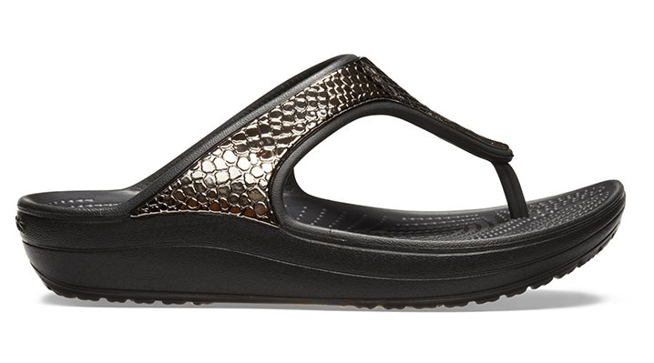 women's crocs sloane metallic texture flip