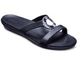 crocs women's sanrah hammered metallic sandal