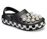 classic timeless clash pearls clog